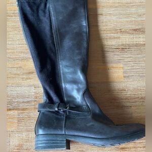 Bussola leather boots